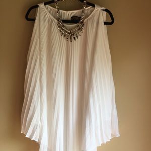 Sleeveless top